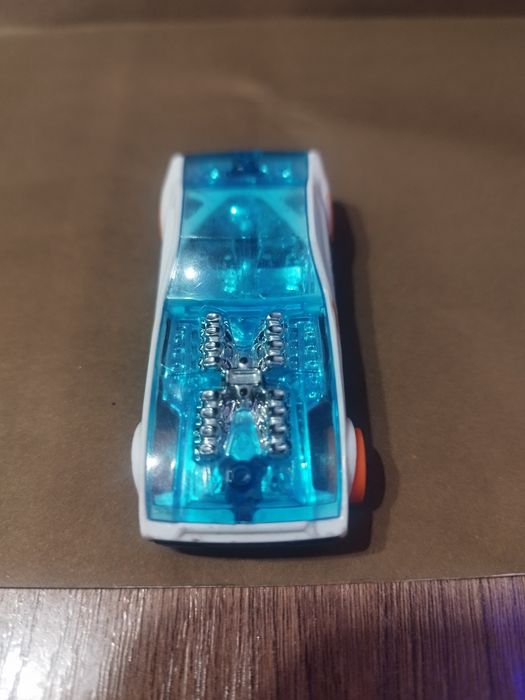 Машинки коллекции Хот вилс.