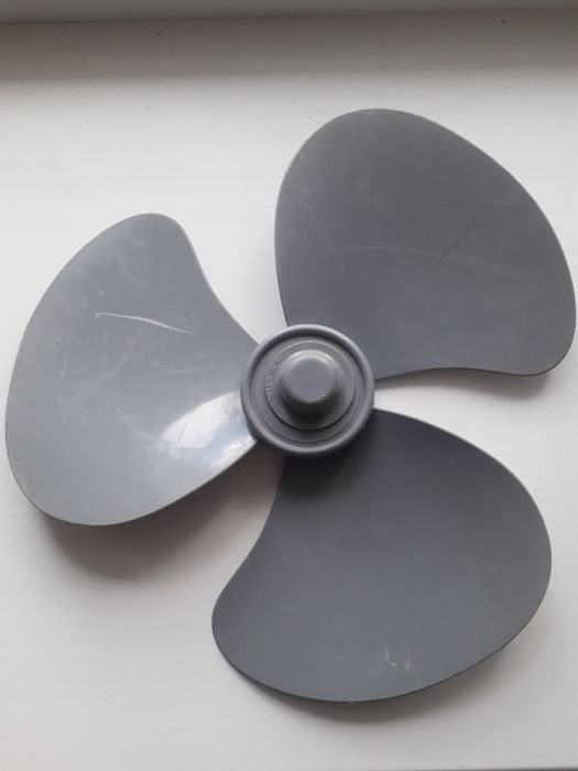 Продаю лопасти вентилятора.