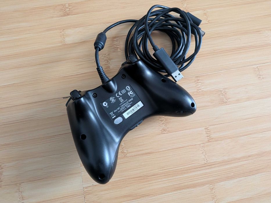 Controller Xbox 360 (pe fir)