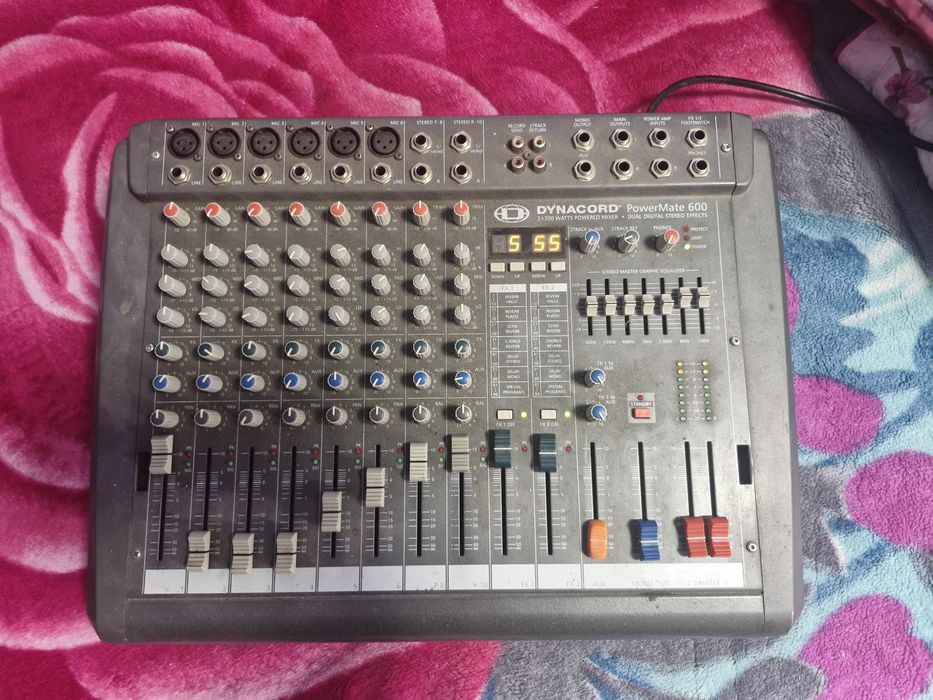 Schinb mixer dinacord cu mixer beringher activ