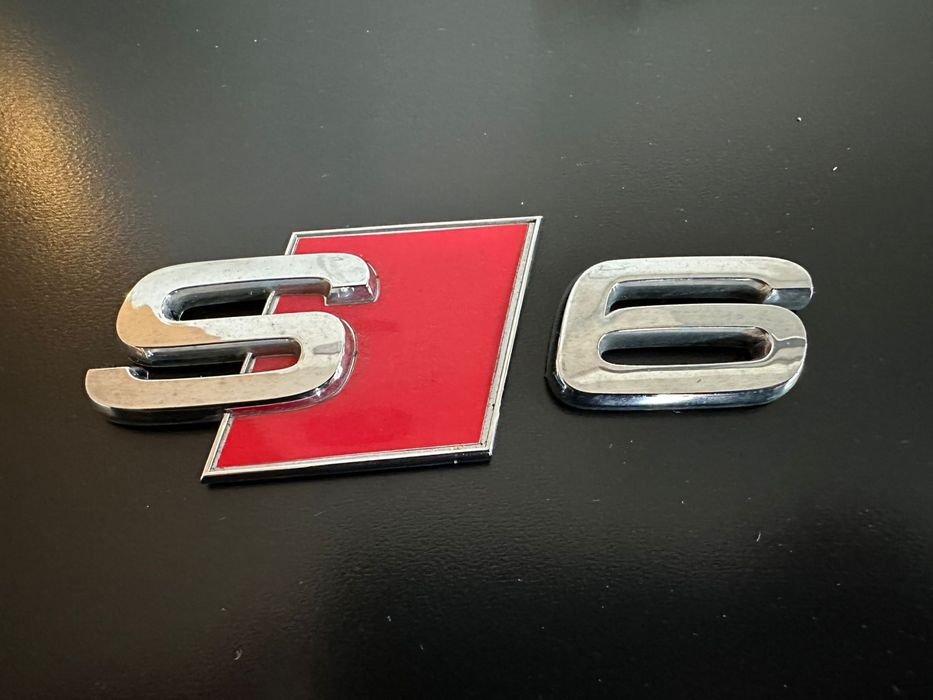 Original emblema Audi S6