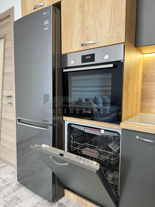 Продава се Тристаен апартамент в Асеновград - 107 кв.м за 1309 €/кв.м - Снимка #5