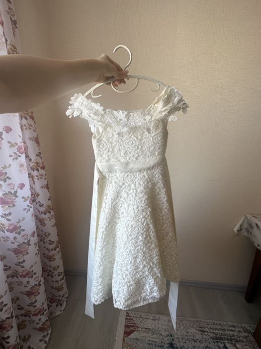 Белое платье детское