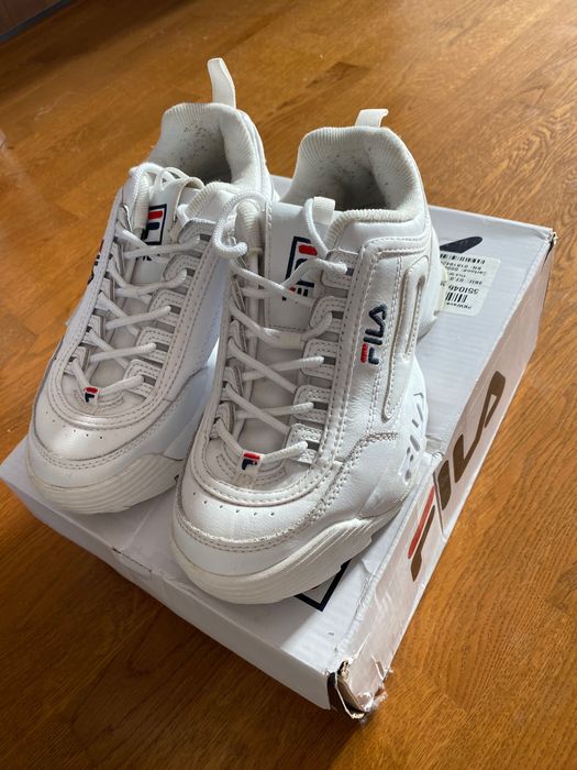 adidasi Fila Disruptor femei marimea 38