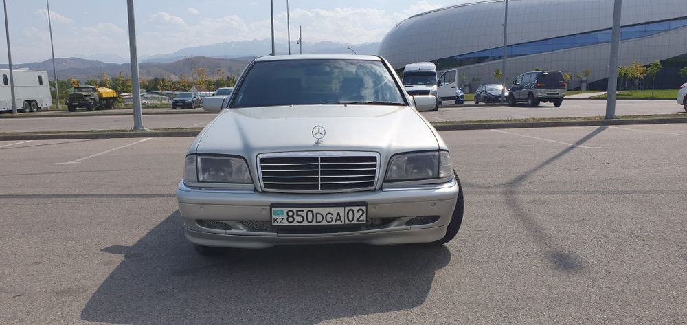 Мерседес 240 C 1999