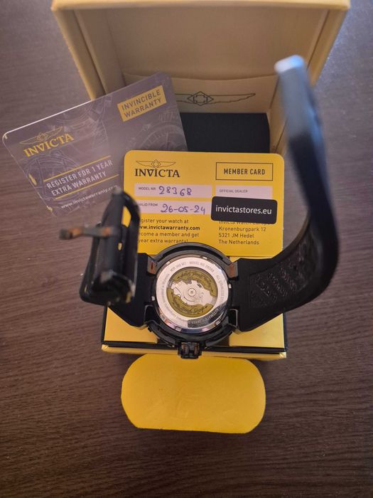 Часовник Invicta model 28368