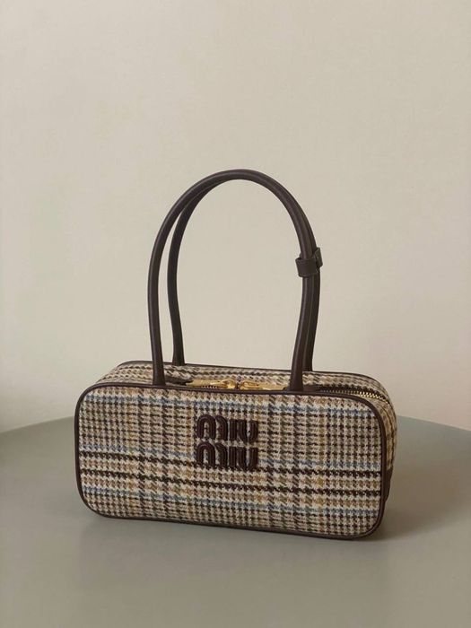 Geanta Miu Miu Medium
