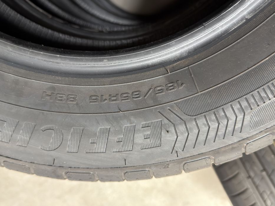Vand 4 anvelope 185/65/15 goodyear de vară noi