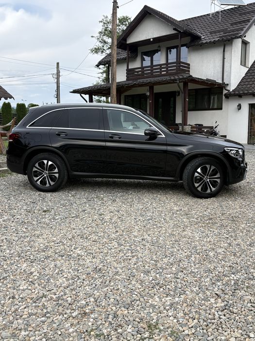 Mercedes-Benz GLC 300e 4MATIC Plug-in Hybrid,306 CP /An 2021
