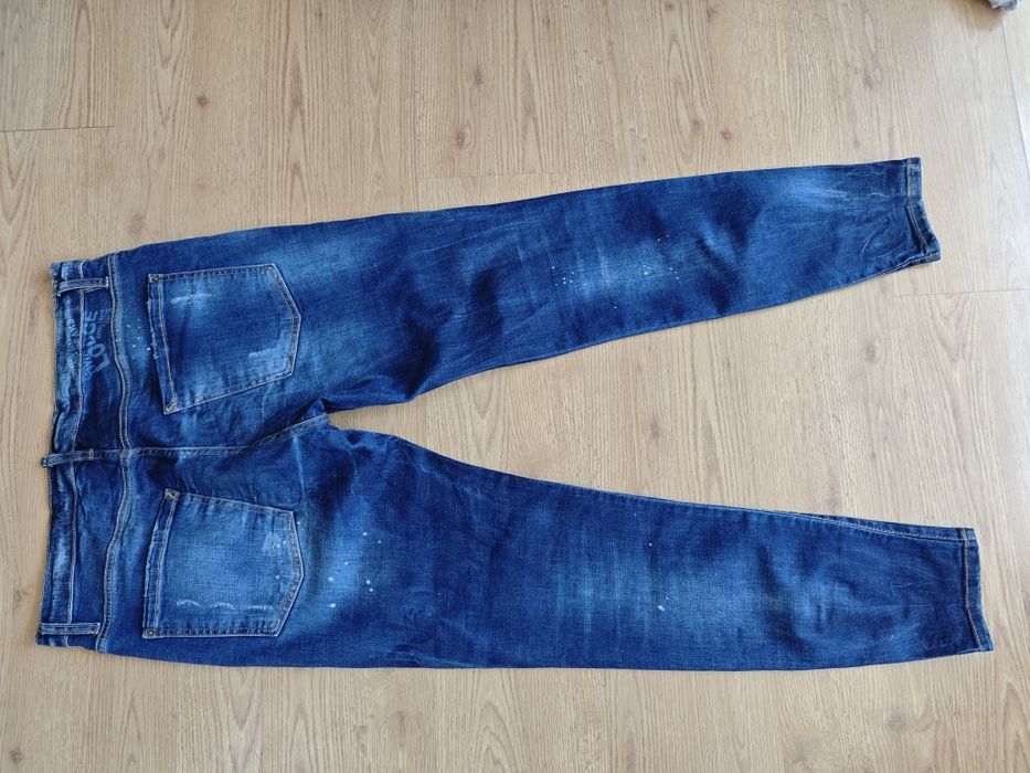 DSQUARED2  дънки