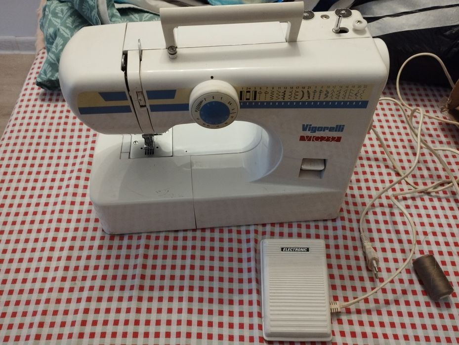 Mașină de cusut vigorelli