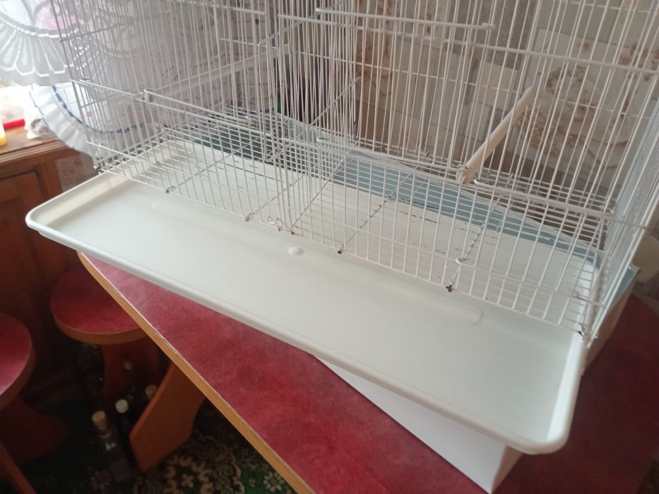 Клетка для птиц.