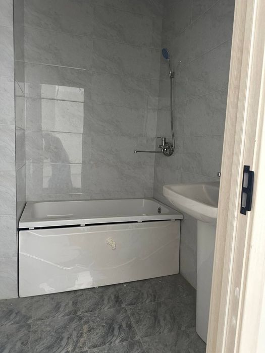 Уй сотилади Бобир резиденция