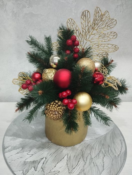 Продам Новогодние композиции