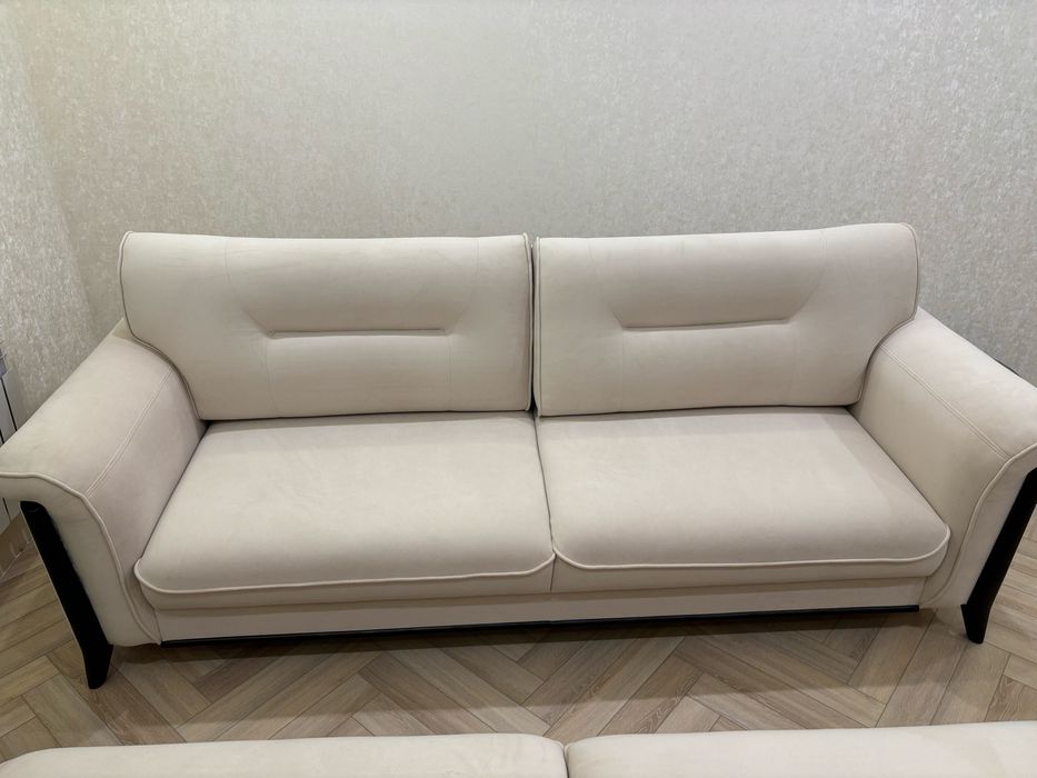 Продам новый диван