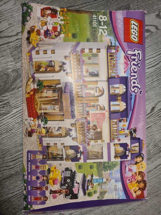 Lego friends hotel heartlake 41101