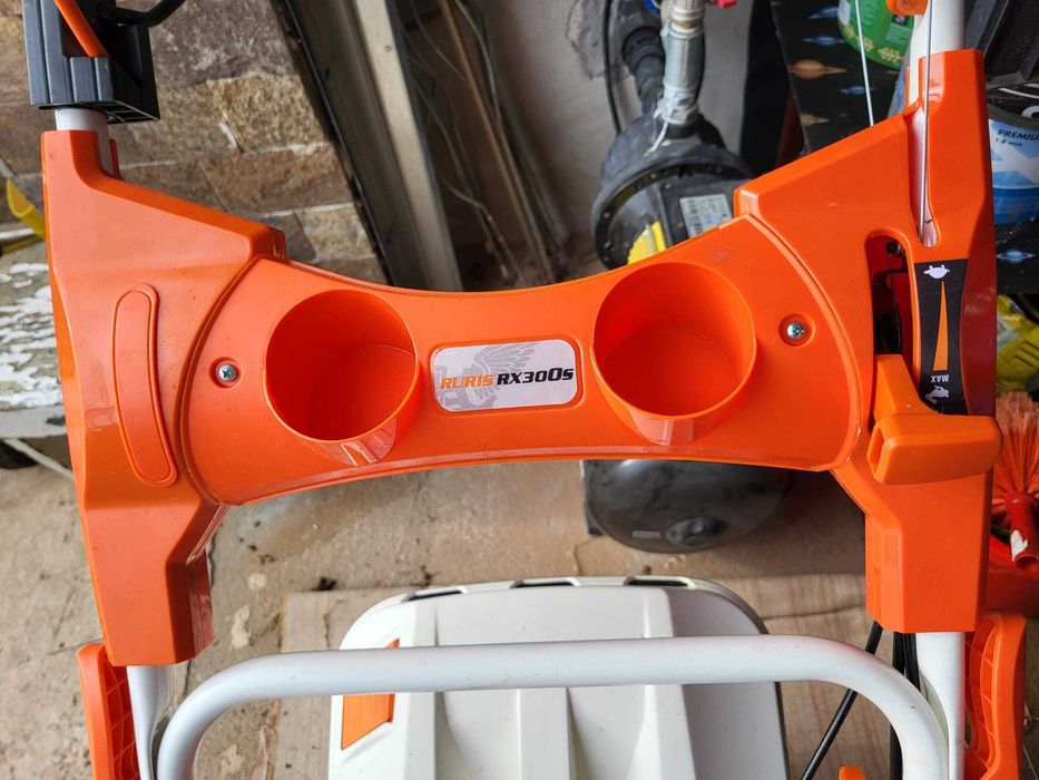 Masina de tuns iarba Ruris RX300S - ca noua