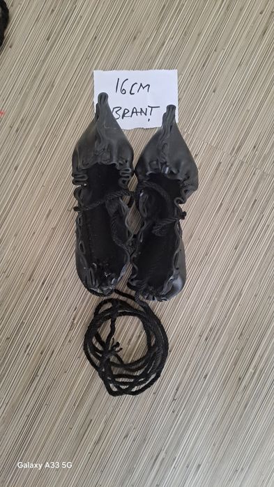 Vând opinci traditionale