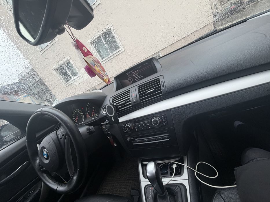 Vand/schimb BMW seria 1 automat