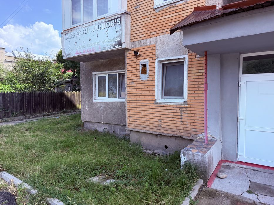 Vând Garsoniera str.Bucura Bl.G6