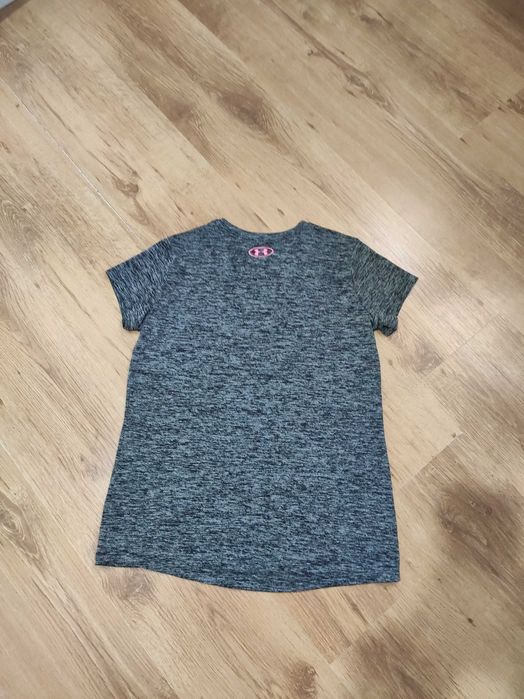 Tricou dama Under Armour marimea 14-16 ani sau XS/S