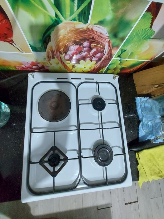 Продам Газ.плиту в рабочем состоянии
