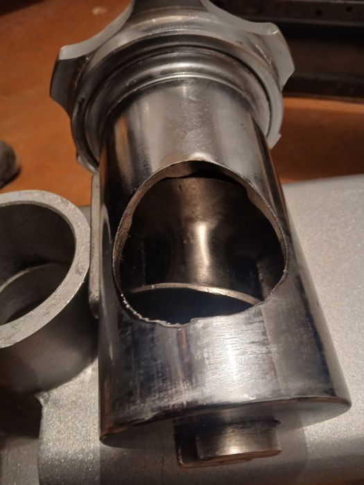 Мясорубка 380 В сатылады.