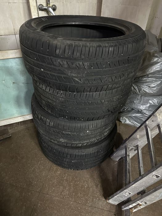 4 шины Dunlop для Nissan Patrol