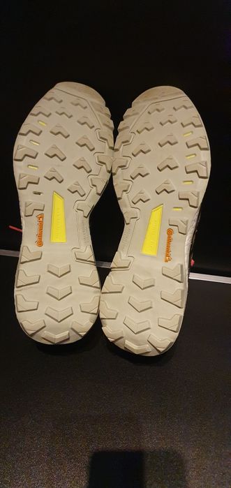 Adidas   TERREX          SKYCHASER