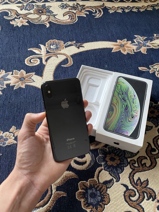 Продам срочно iPhone XS 64GB