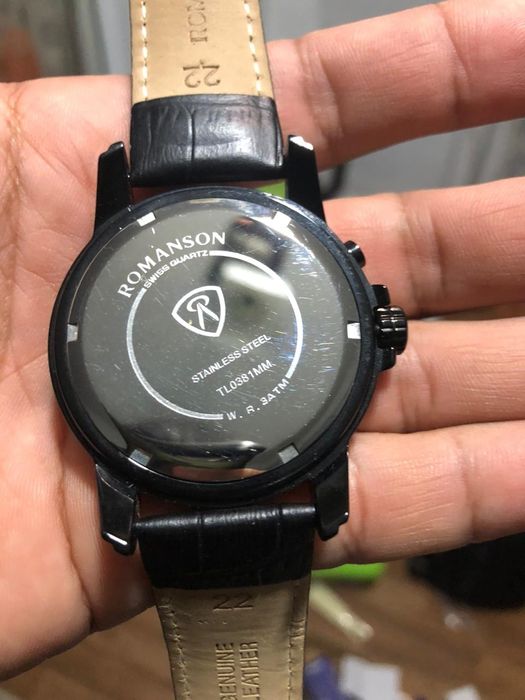 Продам часы Romanson