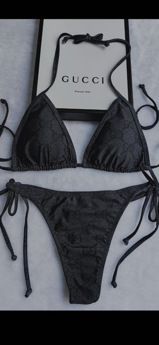 Costum de baie chilot tanga Gucci,  Fndi, Vuitton, Burberry
