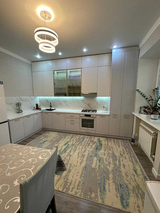 Продам 3х комн Батыс ЖК Альтаир