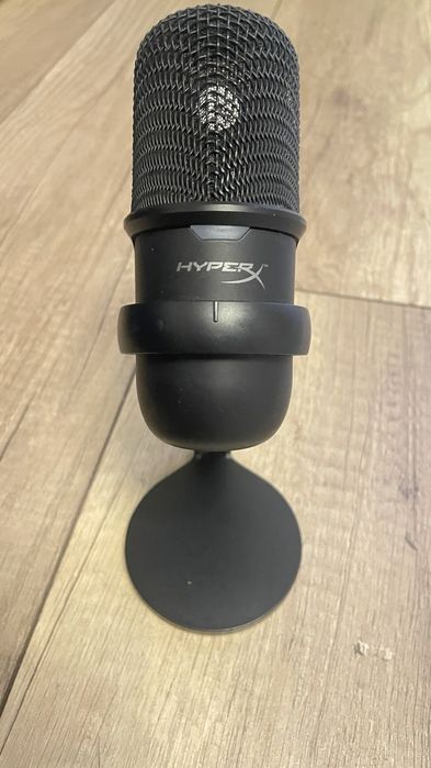 Микрофон Hyperx Solocast черный