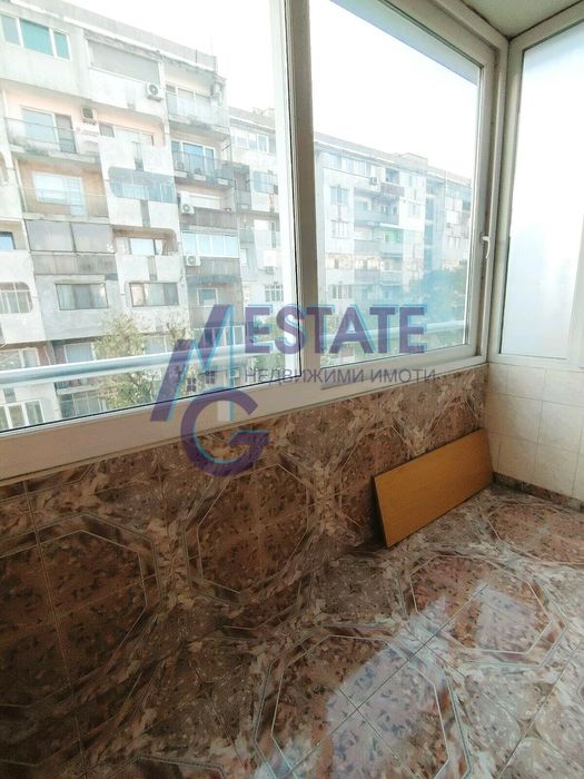 Дава се под наем Двустаен апартамент в Бургас, Възраждане - 68 кв.м за 359.04 € - Снимка #4