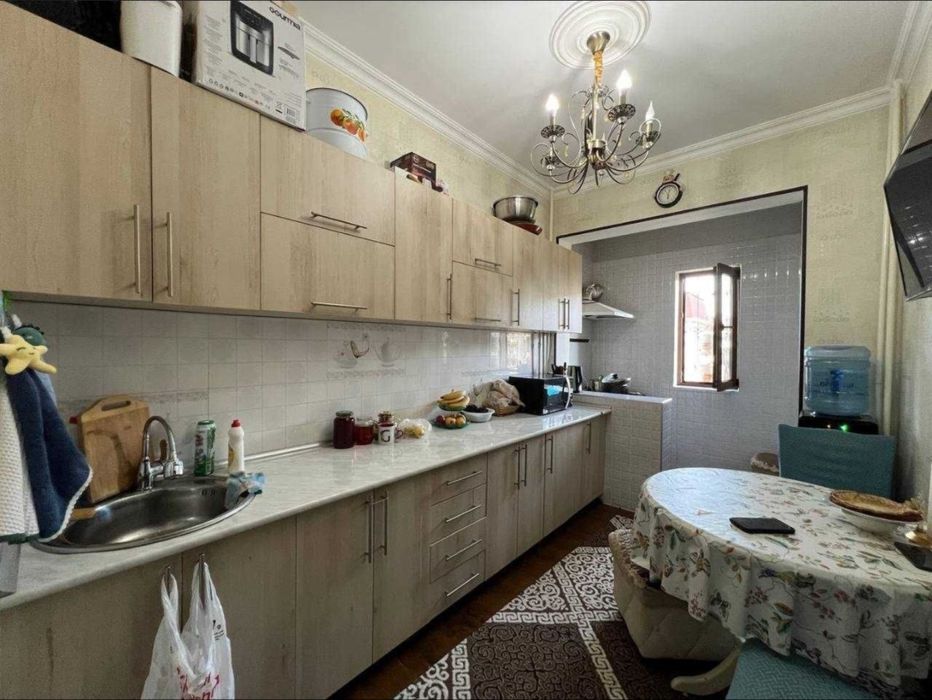 Каартира 3/7/9 Новомосковская 75м2