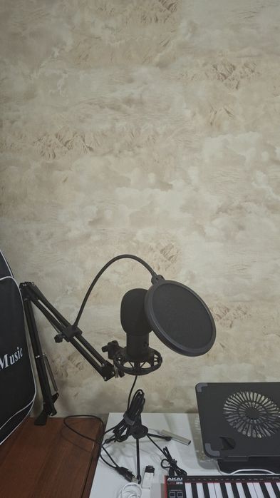 Микрофон конденсаторный