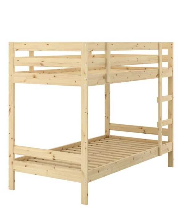 Двухярусная детская кровать