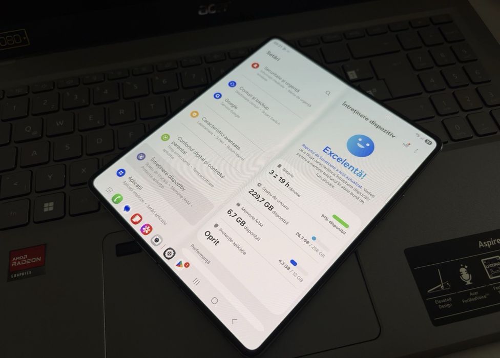 Samsung Fold 4 de 256 GB si 12 RAM