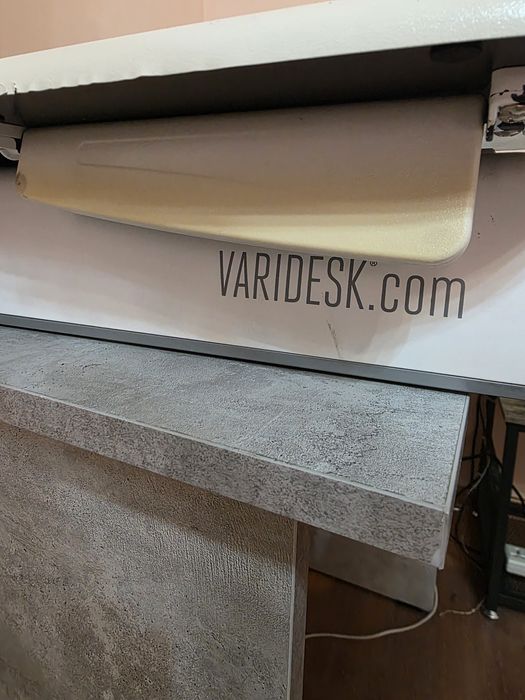 Настольная подставка для работы стоя Varidesk