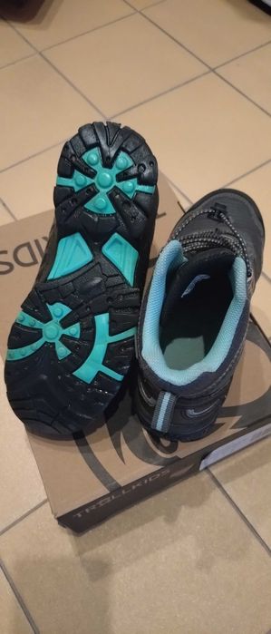 Туристически обувки TROLLKIDS