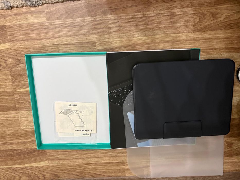 Husa & Tastatura  Logitech - iPad Pro 12.9-inch