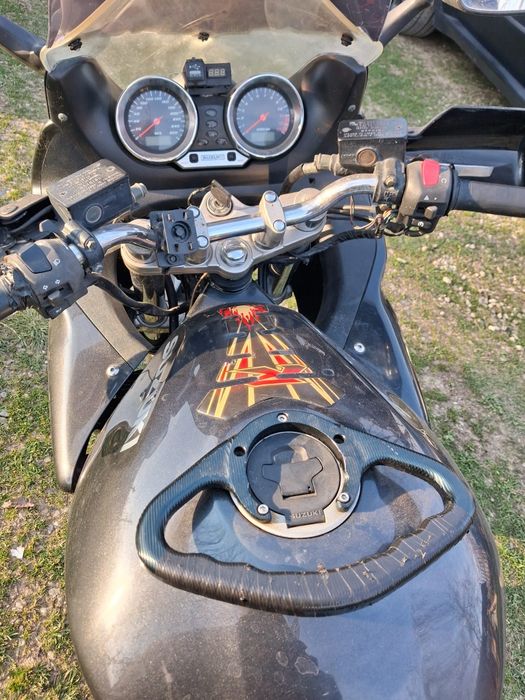 Motocicleta Suzuki bandit