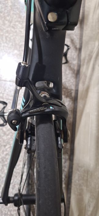 Продам карбоновый шоссейник Bianchi