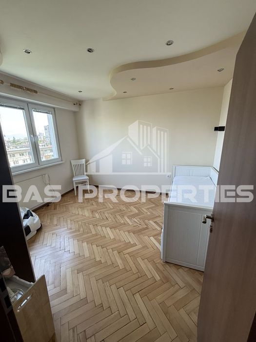 Дава се под наем Двустаен апартамент в София, Гоце Делчев - 60 кв.м за 663 € - Снимка #10