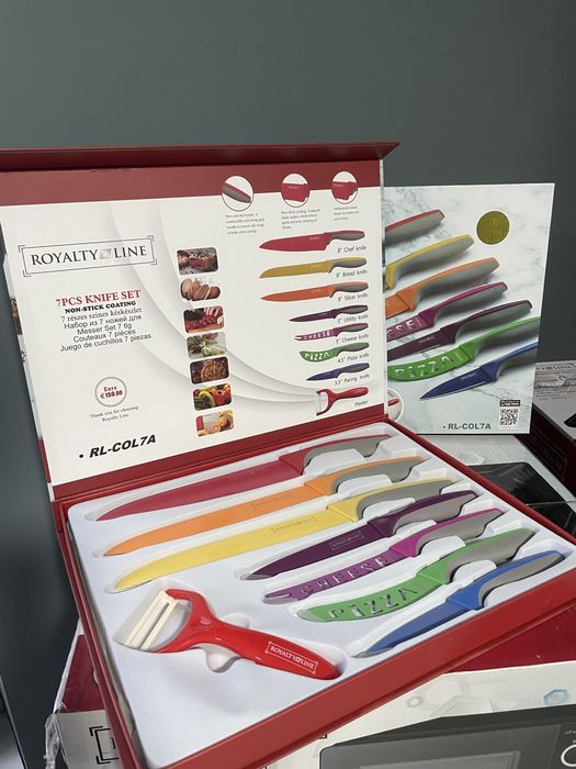 Камплект цветни ножове ROYALTY LINE 7+1 части