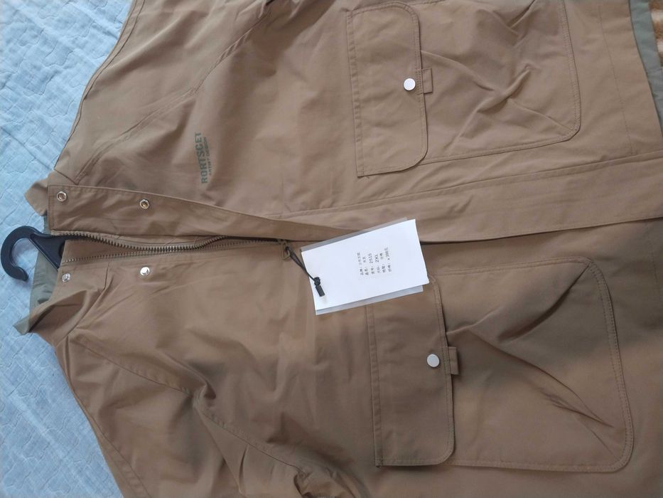 Мужская ветровка