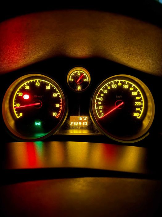 Продавам запазен