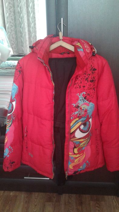 Продам лыжный костюм. 15.000.