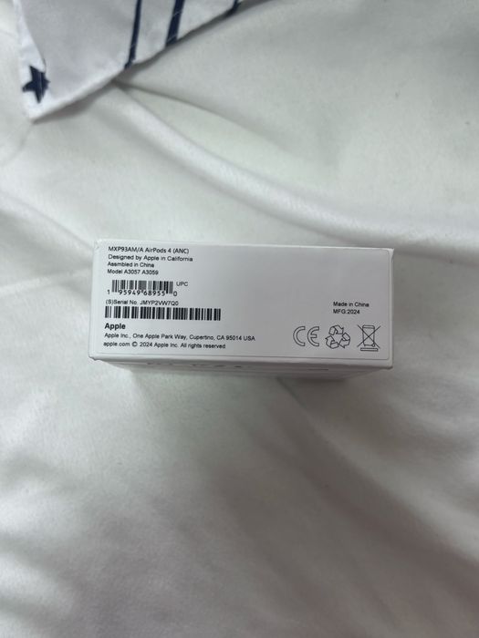 Vand Apple AirPods 4